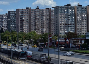 'Ya kiraya zam yaparım ya da evi boşaltırsın'