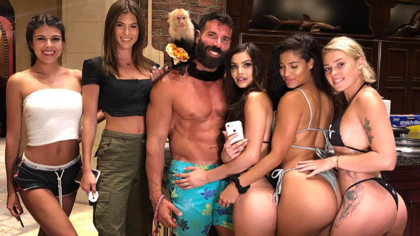 Ünlü playboy o evi kiraya veriyor