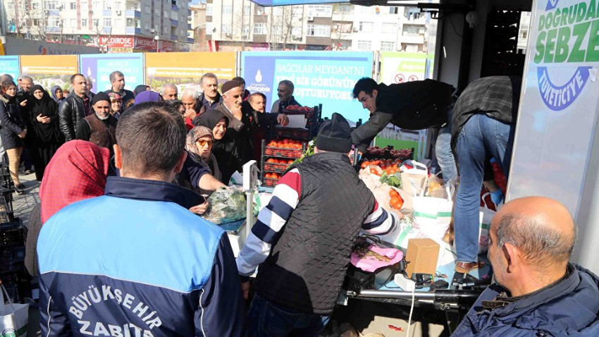 Taksim Meydanı'nda tanzim satışları başladı