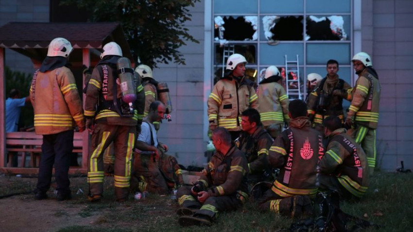 İstanbul'da hastanede yangın