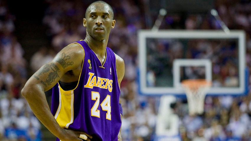 NBA'in efsane ismi Kobe Braynt hayatını kaybetti