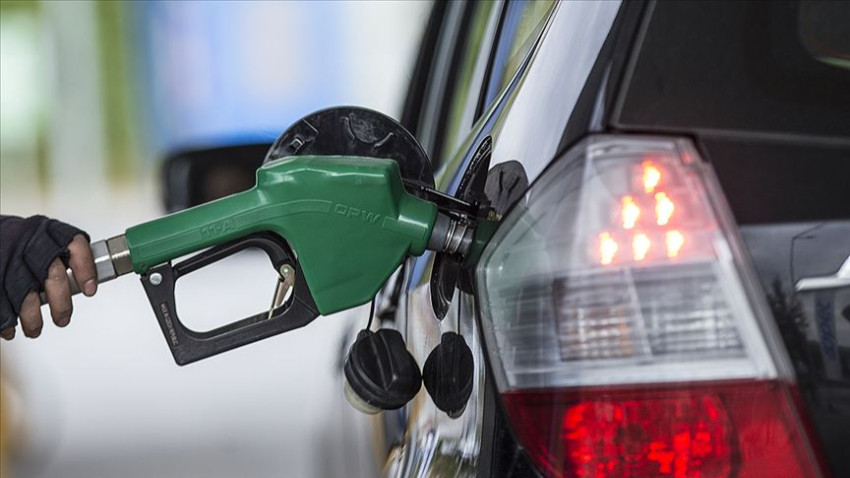Petrol fiyatları düştü, benzine indirim bekleniyor