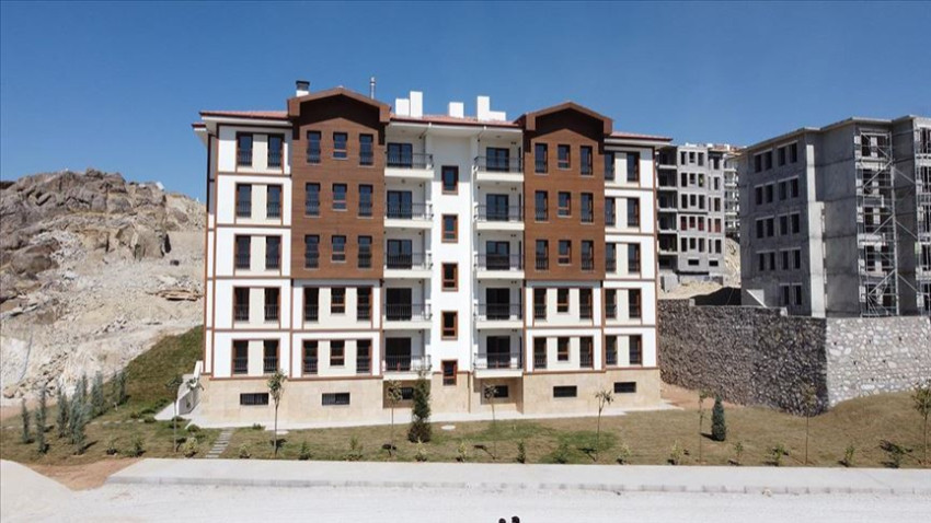 Malatya'daki deprem konutlarında sona doğru! İlk etabın kaba inşaatı bitti