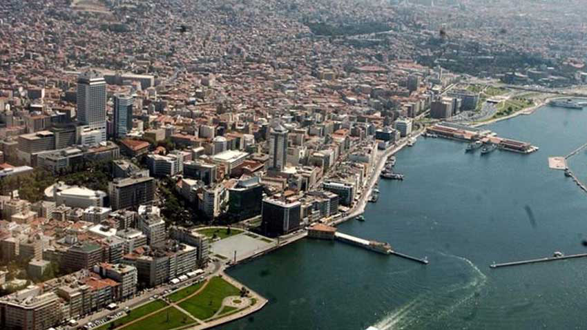 İzmir'in yüzde 65'i kaçak! Acil dönüşüm şart