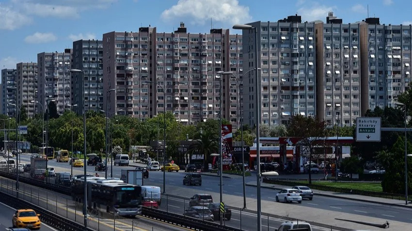 Kirada kayıt dışı depremi: 'Ya kiraya zam yaparım ya da evi boşaltırsın'