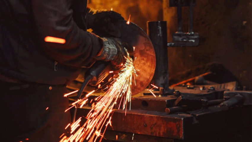 İmalat PMI 3 ayın en düşüğünde