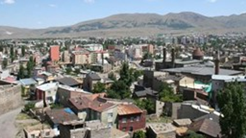Erzurum'da 2 milyon 340 bin TL'ye Satılık Arsa ve Bina