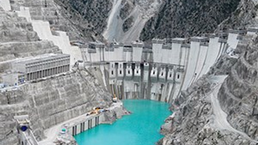 Türkiyenin en yüksek barajı açılıyor!