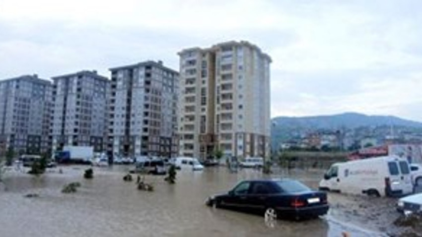  Samsun'daki sel felaketinde Fransız balkon yanlışı!