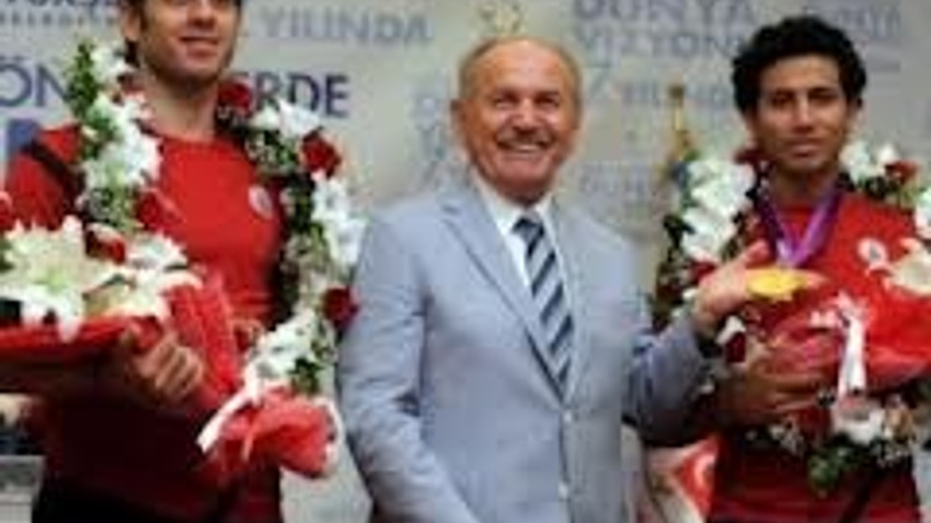 İBB, Servet Tazegül'e Kiptaş Konutları'ndan bir daire hediye etti!