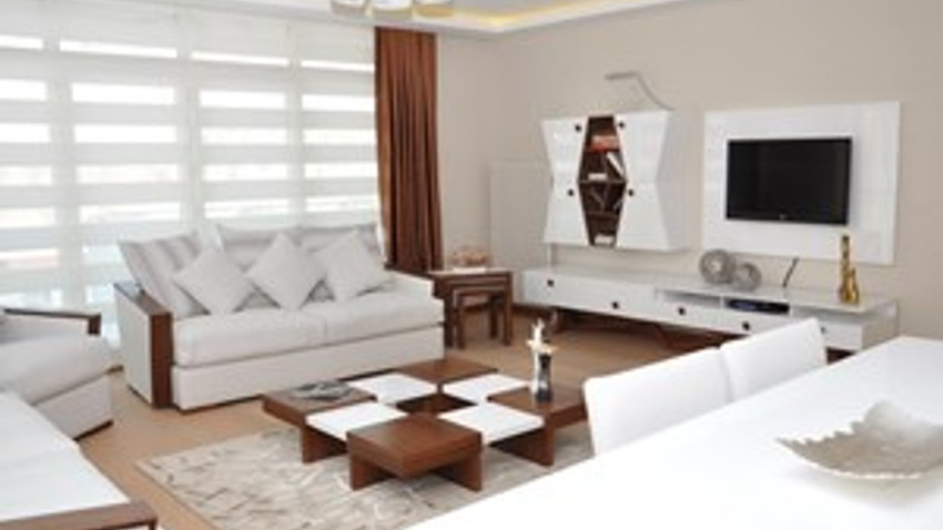 Elit Royal'in örnek dairesini gezenlere tiyatro bileti hediye ediliyor