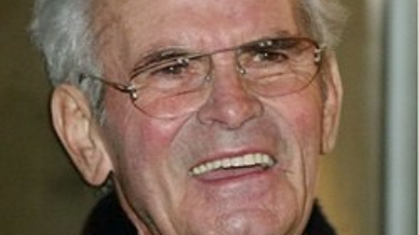 Metro AG'nin kurucusu intihar etti