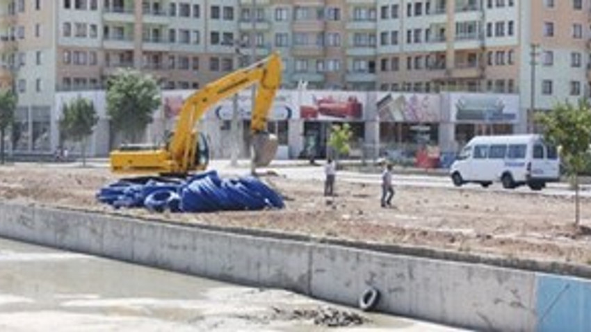 Sivas Belediyesi 630 iş yerinin yıkımına başladı!