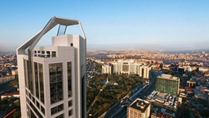 Mecidiyeköy Nurol Tower'da metrekare fiyatı 5 bin dolar!