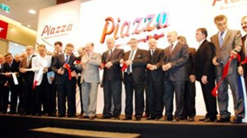 Piazza Alışveriş ve Yaşam Merkezi Kahramanmaraş'ta açıldı