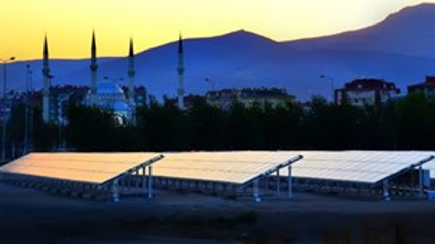 Türkiye güneş enerjisi sistemlerini verimli kullanacak coğrafi özelliklere sahip!