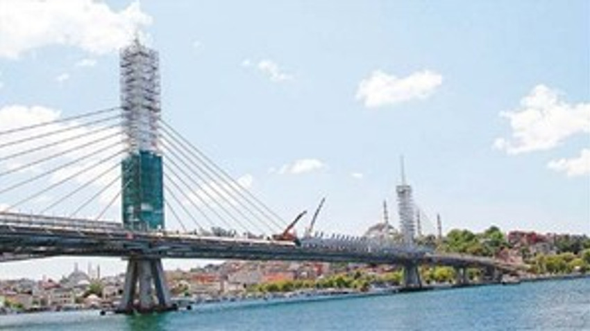 Haliç Metro geçiş köprüsü Ekim'de hizmete açılıyor!