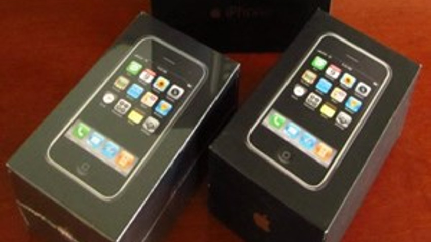 1 iPhone sattı 50 bin lirayı cebe attı