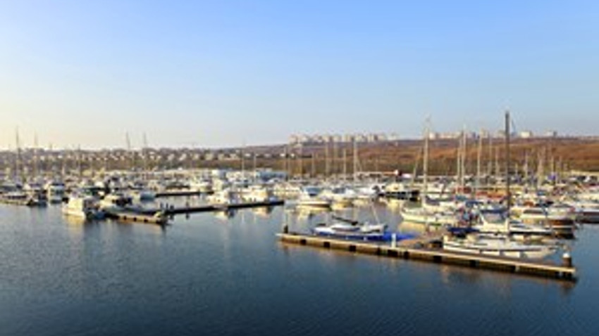 Yat fuarında marinalı villa!