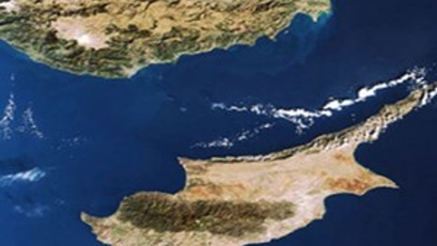 Kıbrıs'ta son temel