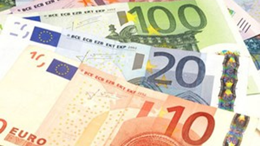 Kuzey Kıbrıs Euro'ya geçiyor