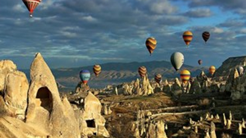 Kapadokya'nın lokomotifi balonlar