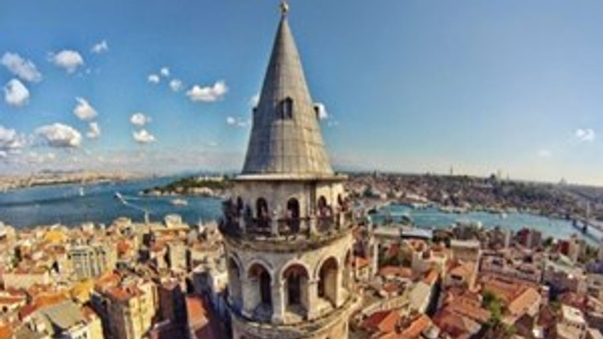 Metrekareye en çok İstanbul'da turist düşüyor