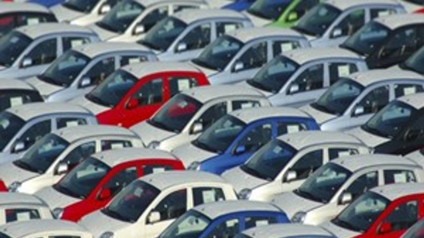 Otomobil pazarında yüzde 8.2 büyüme görüldü
