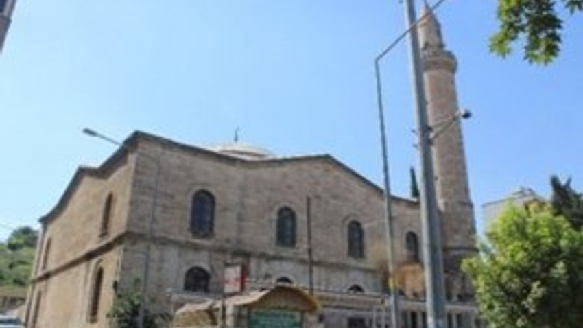 Anadolu'nun en eski camilerinden birisi restore ediliyor