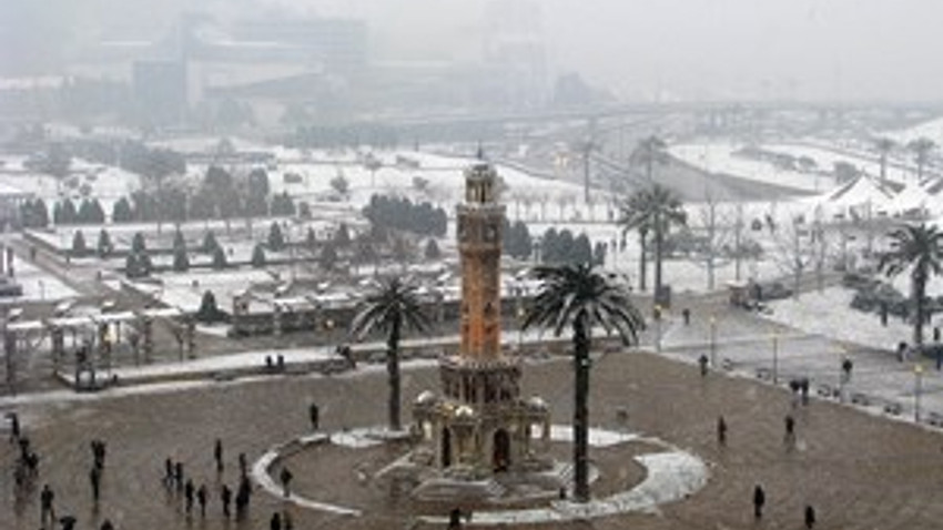 İzmir'de ilk kez kar alarmı!