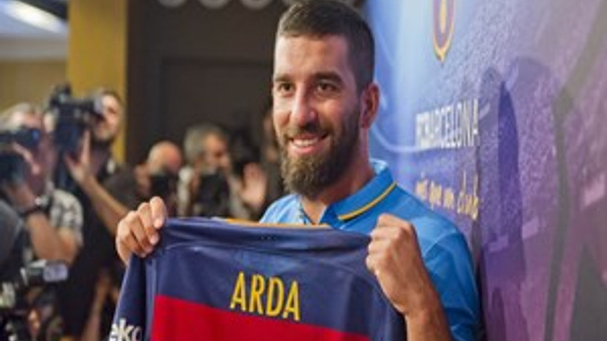 Arda Turan Boğaz'dan yalı alıyor