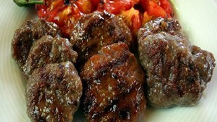 Kasap köfteye taze şartı!