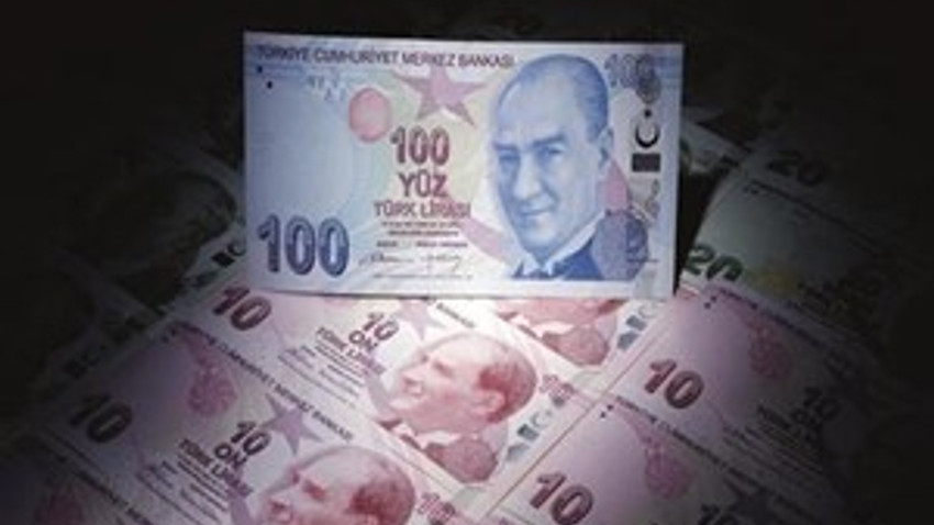 Türk Lirası baskı altında