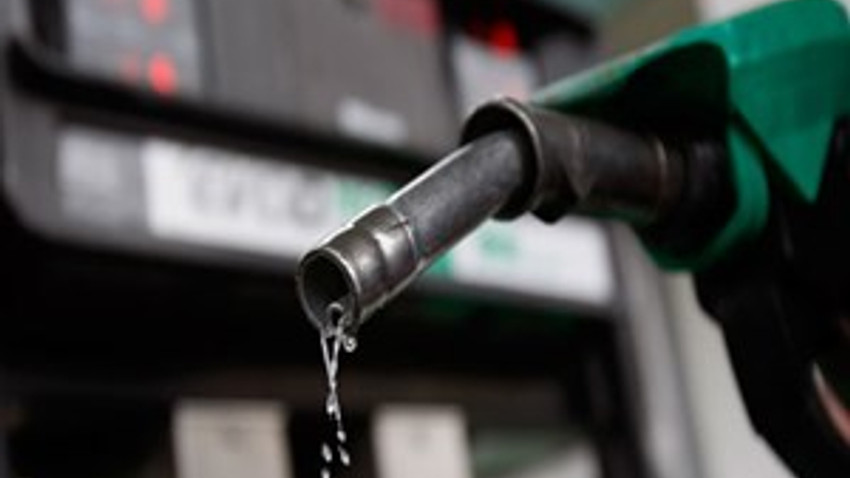 Akaryakıta bir zam daha!