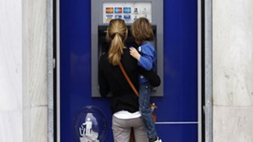 Bakan açıkladı! ATM'den çekilen parada kesinti yapılacak!