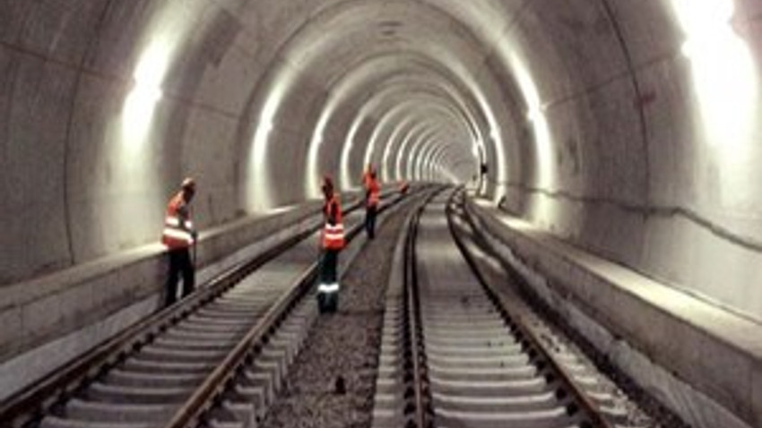 O metro 2016'da açılacak
