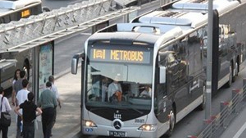 Metrobüs seferleri yapılamıyor çünkü...