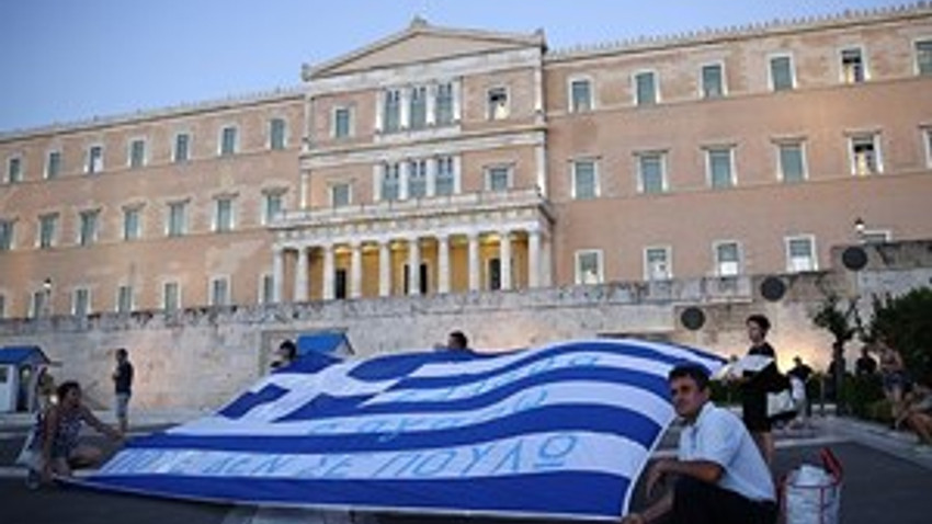 Ekonomistlerin Yunanistan uzlaşmazlığı!