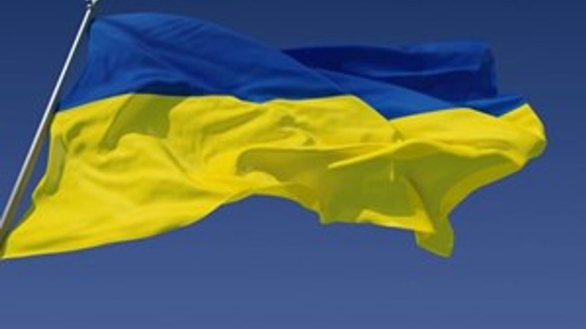Ukrayna ekonomisini son anda ipten aldı!