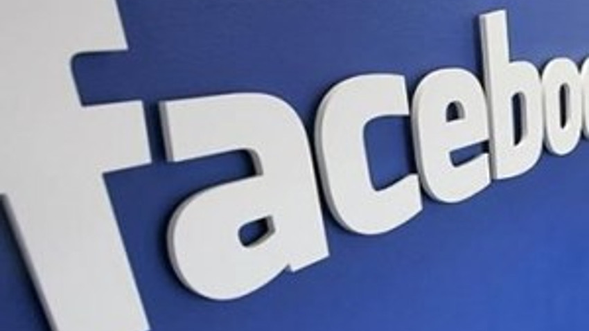 Facebook'un geliri yarı yarıya arttı!