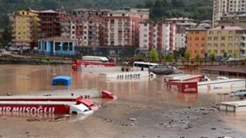 Artvin'deki sel felaketi mağdurlarına Ziraat bankası kredi veriyor