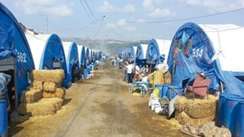 Kurbanlıkta yola bakan çadıra 7 bin TL