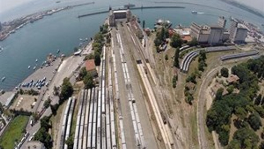 Marmaray banliyö hatlarının açılışı 2017'ye kaldı!