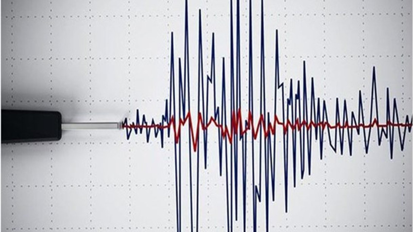 İstanbul'da 5,2'lik deprem korkuttu!