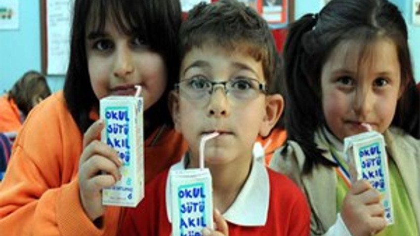 Bakanlardan 6 milyon öğrenciye okul sütü