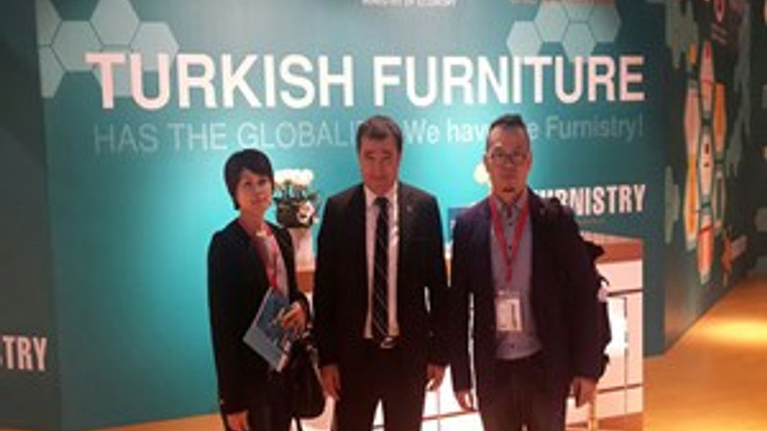 Dünya devi mobilya firmaları Çin’de Türk stantlarında buluştu