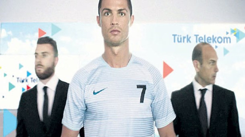 İşte Türk Telekom'un yeni yıldızı: Ronaldo...