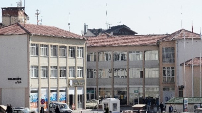 Sivas Belediyesi'nden satılık arsa ve ev
