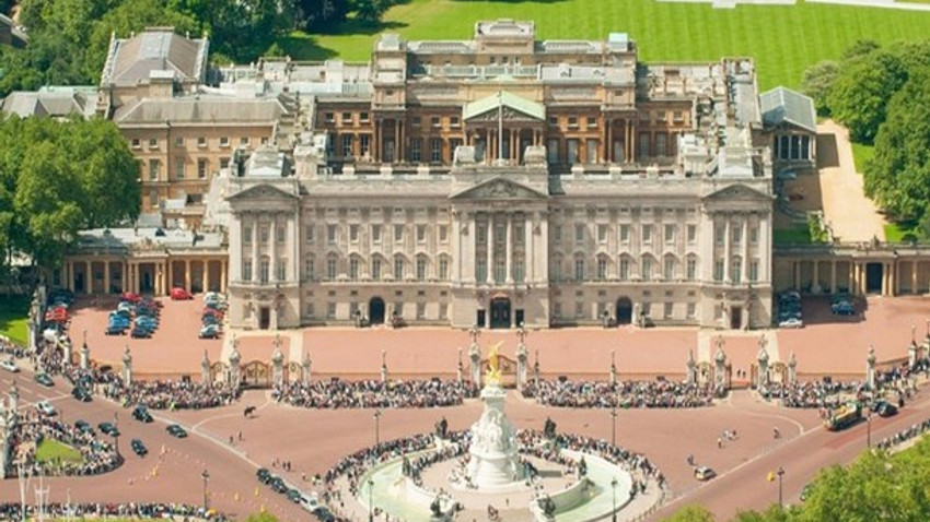 İngiltere Kraliyet Sarayı restore ediliyor