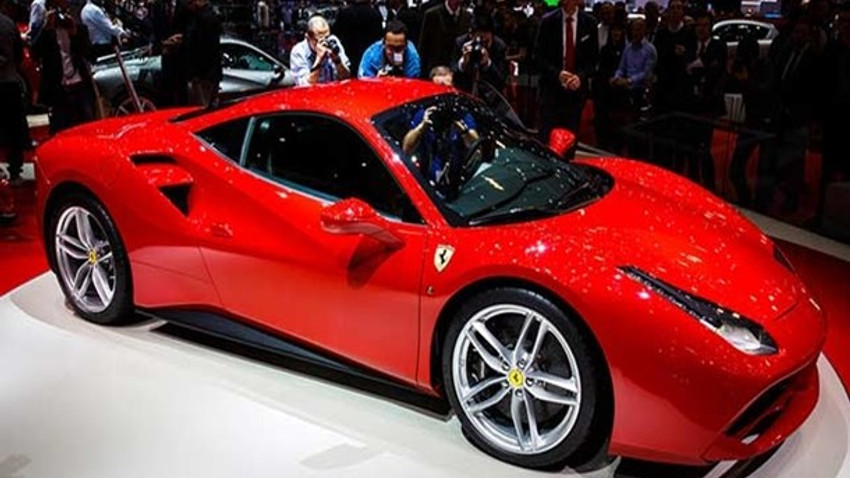 Yeni yatırım aracı: Ferrari...